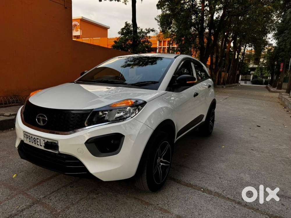 Tata Nexon 1.5 Revotorq Xm (s), 2019, Diesel