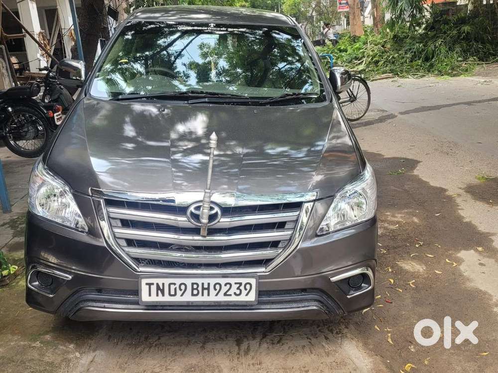 Toyota Innova 2011 Diesel Well Maintained