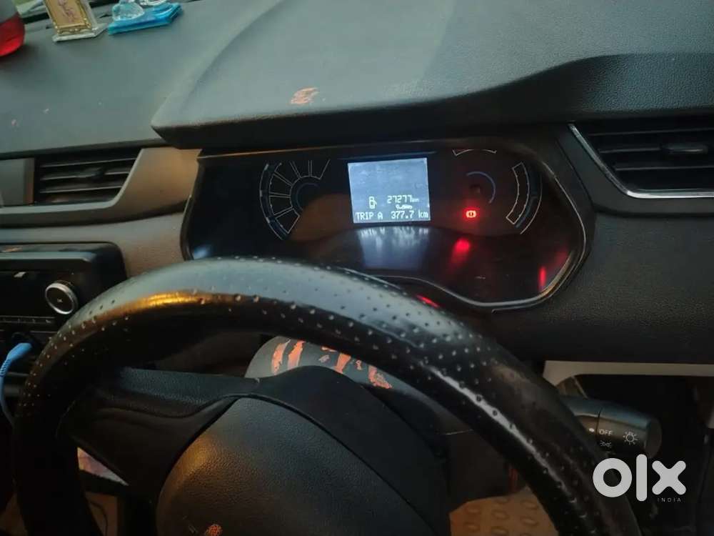 Renault Triber 1.0 Rxl 2024 Petrol