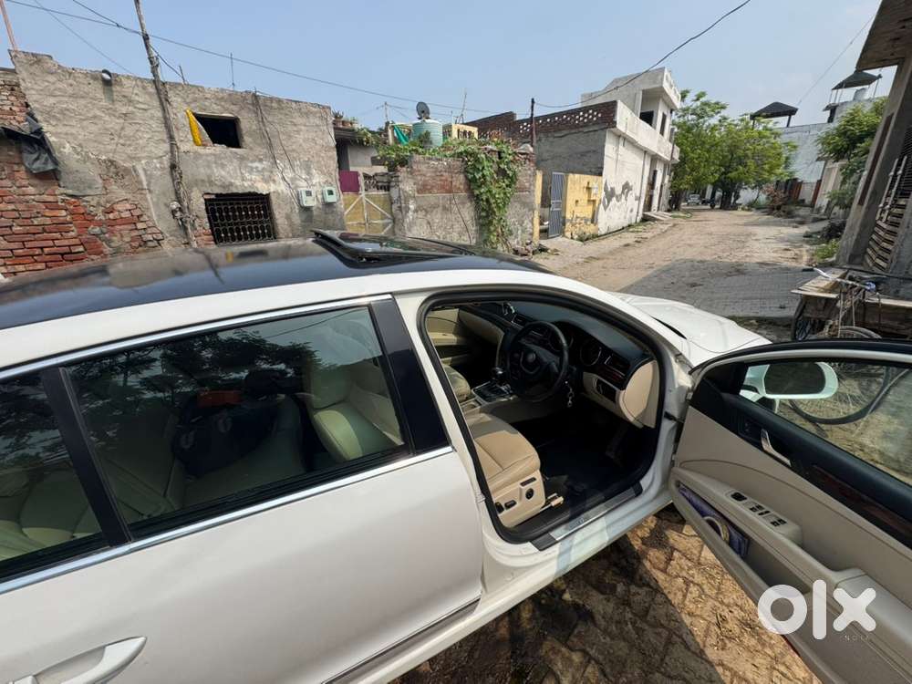 Skoda Superb Diesel 2011