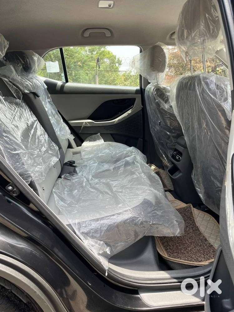 Hyundai Creta 1.5 E Petrol, 2025, Petrol