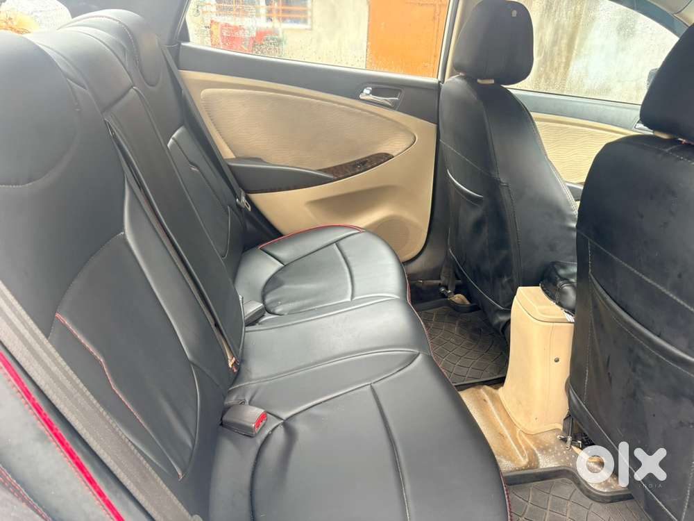 Hyundai Fluidic Verna 2011