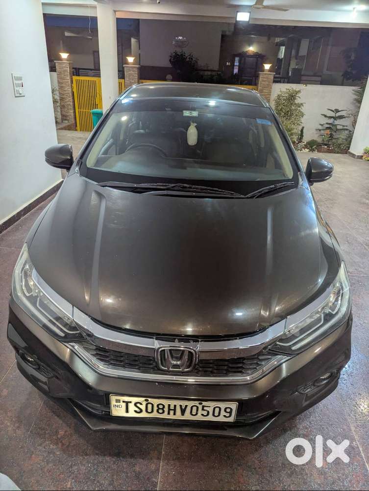 Doctor Driven Honda City 1.5 V I-vtec Manual - 17000km