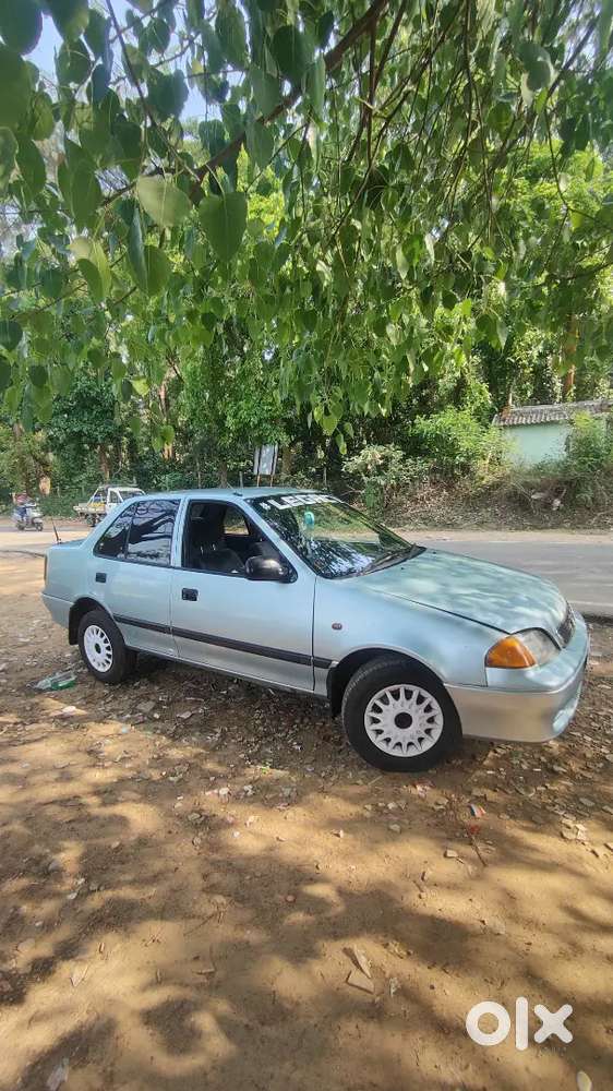 Maruti Suzuki Esteem 2004