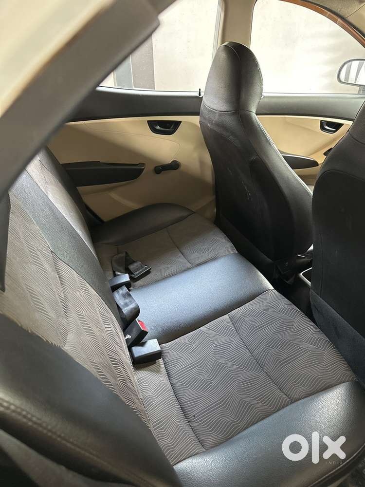 2013 Model Low Km Driven Hyundai Eon Car