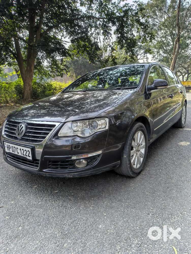Volkswagen Passat 2010 Petrol 132000 Km Driven