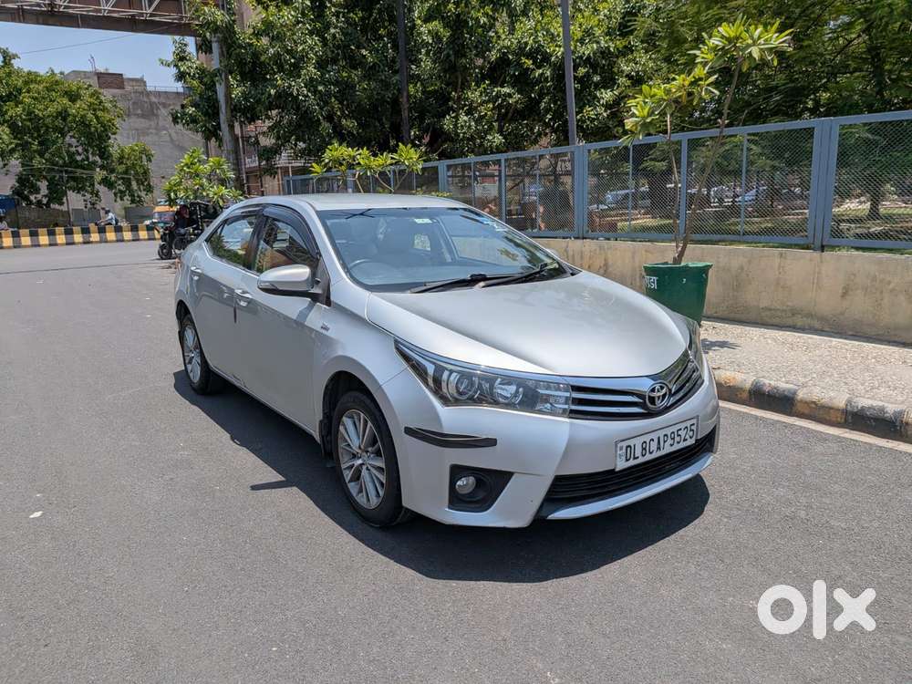 Toyota Corolla Altis 1.8 J, 2017, Petrol
