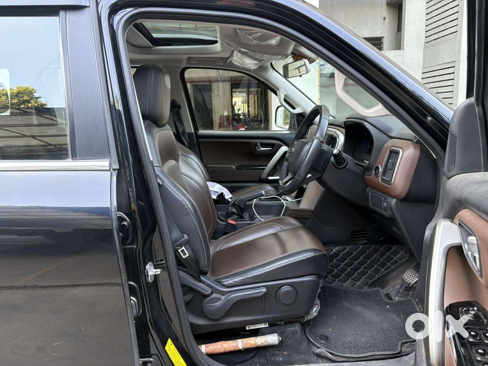 Mahindra Scorpio N Z8 Petrol At 7 Str, 2023, Petrol