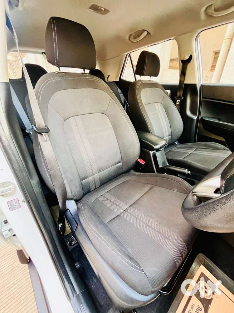 Hyundai Venue S, 2019, Petrol