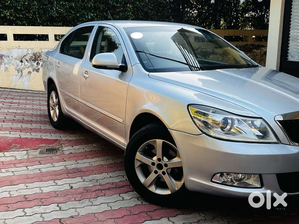Skoda Laura 2012 Diesel Well Maintained