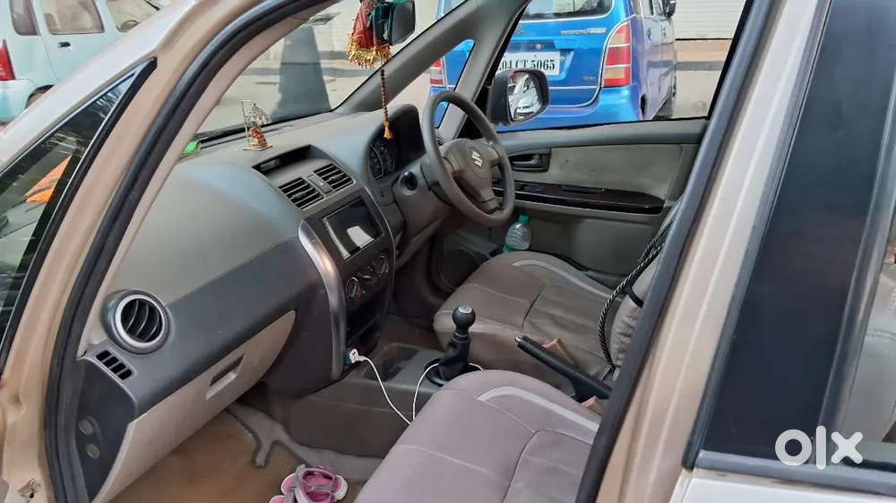 Maruti Suzuki Sx4 2010