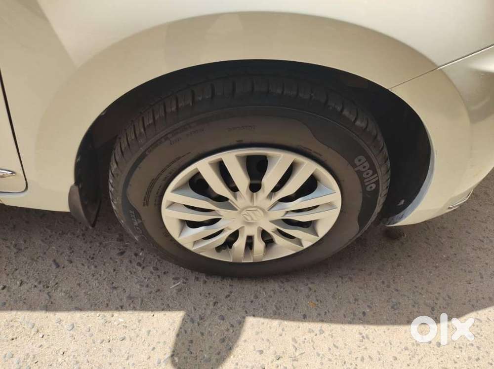 Maruti Suzuki Dzire 1.2 Vxi Amt, 2018, Petrol