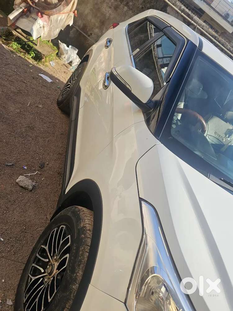 Hyundai Creta Facelift 2017 Singal Hand Use