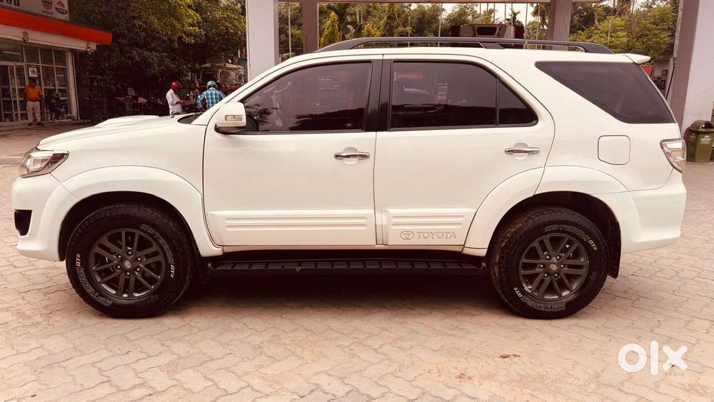 Toyota Fortuner 3.0 4x2 Mt, 2013, Diesel