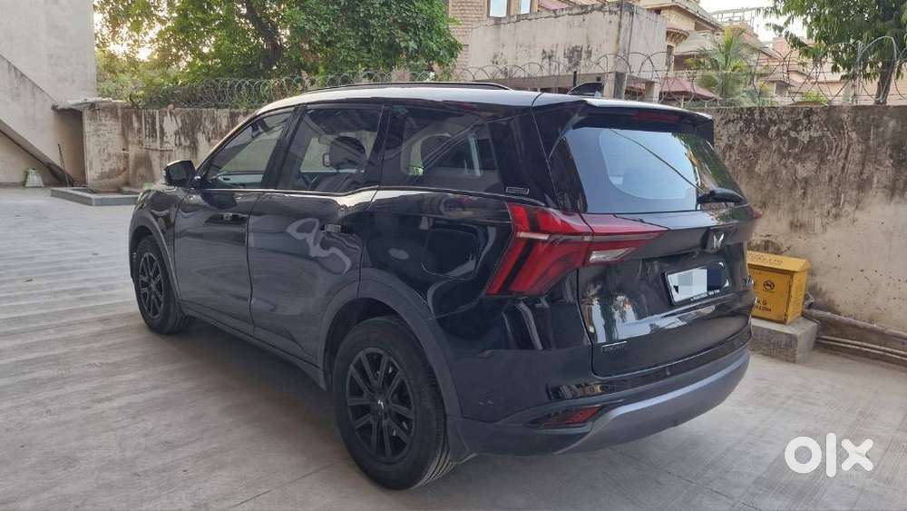 Mahindra Xuv700 2.2 Ax 7 Diesel At Luxury Pack Str Awd, 2025, Diesel