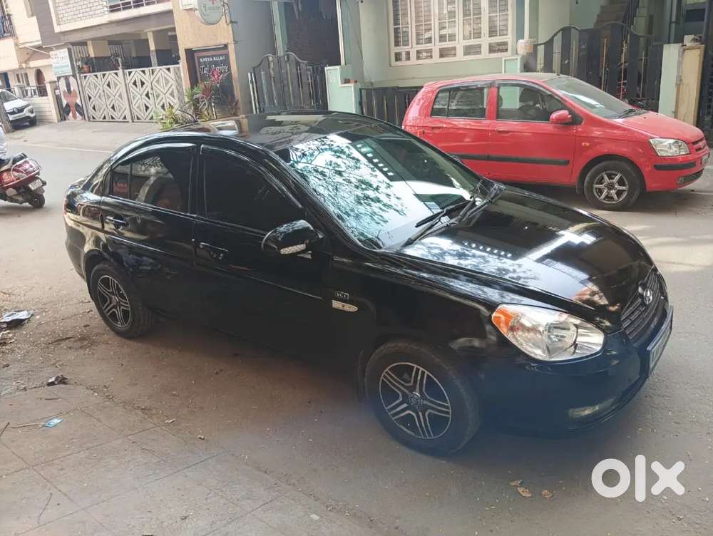 Hyundai Verna CRDi 2007 Manual