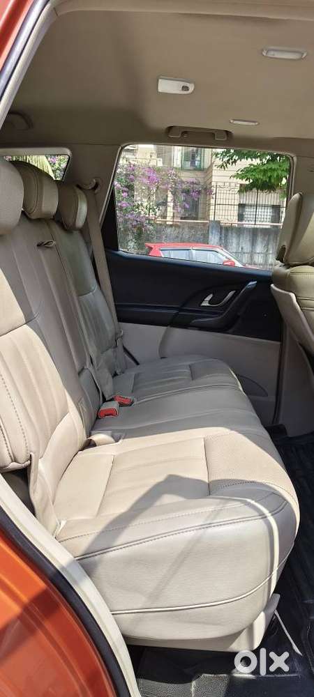 Mahindra Xuv500 At W10 Fwd, 2017, Diesel