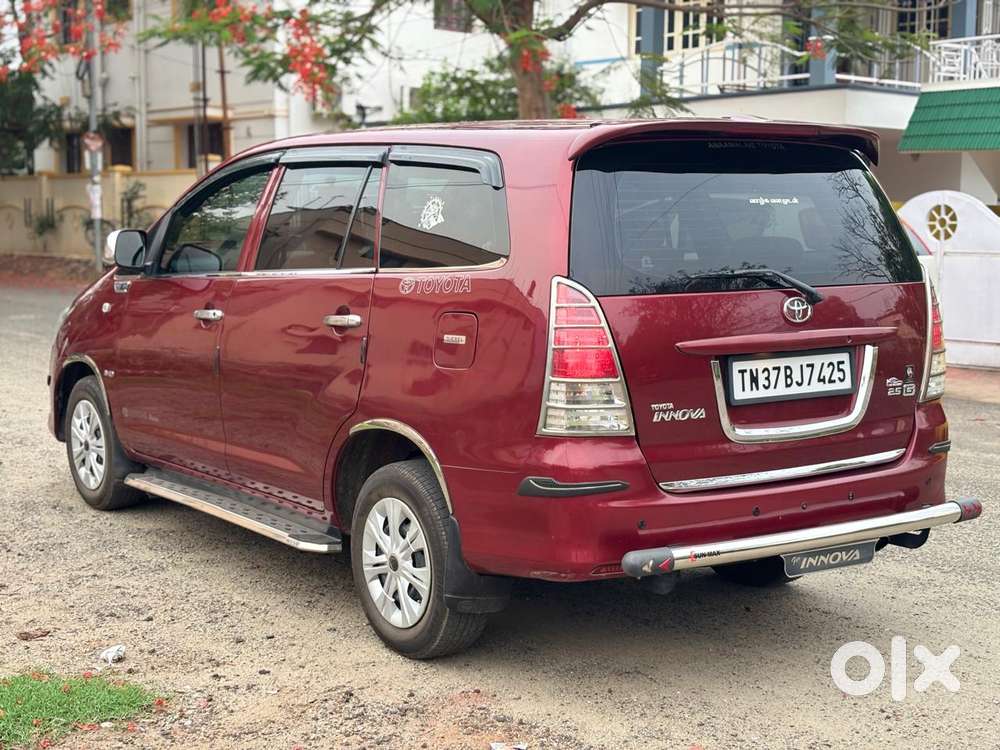Toyota Innova 2.5 G (diesel) 8 Seater, 2010, Diesel