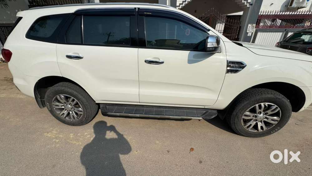 Ford Endeavour 2017 Diesel Well Maintained