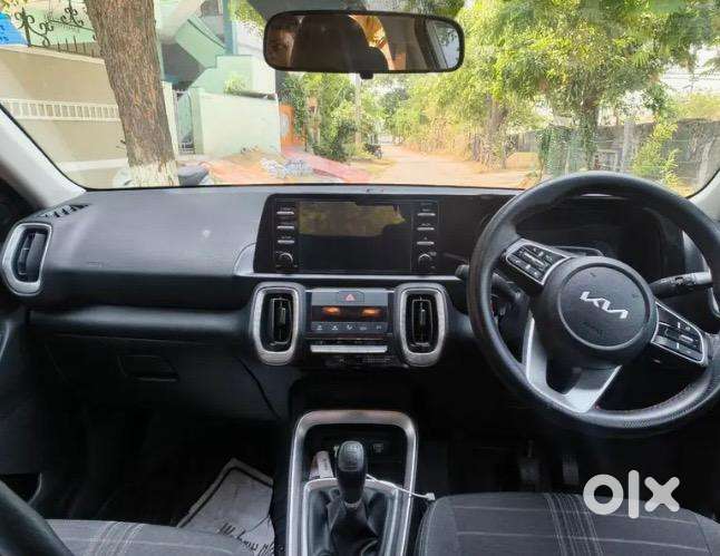 Kia Sonet 2024 Petrol 20000 Km Driven