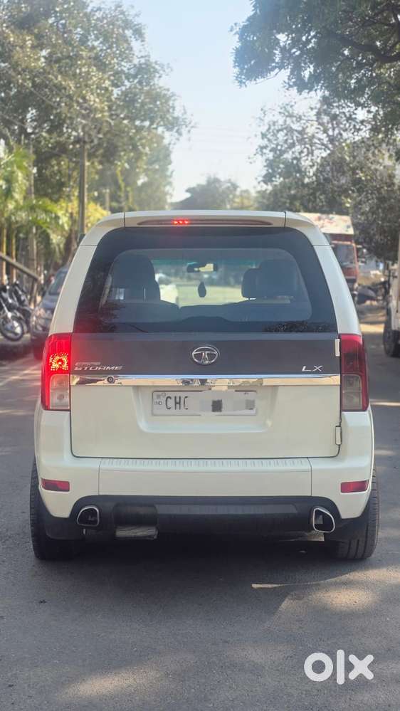 Tata Safari Storme, 2015, Diesel