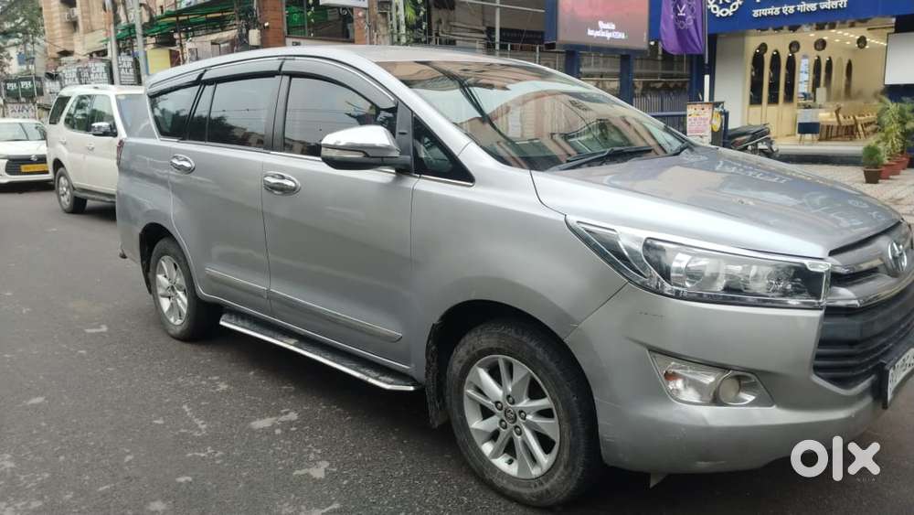 Toyota Innova 2.5 G (diesel) 7 Seater Bs Iv, 2016, Diesel