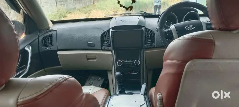 Mahindra Xuv500 10 Diesel 15 Km Driven