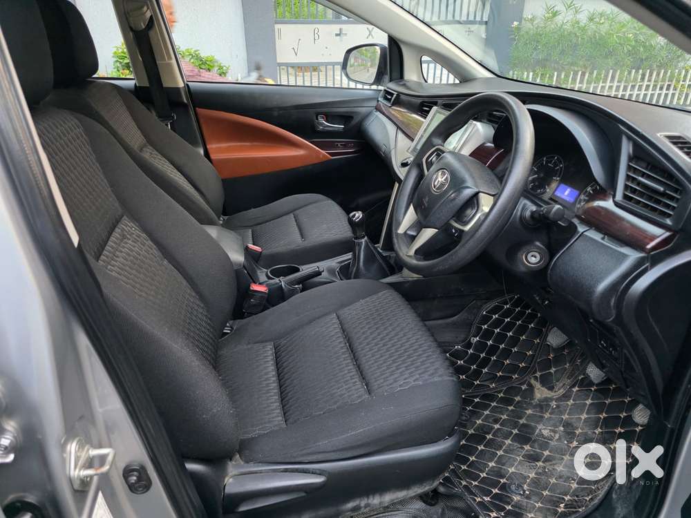 Toyota Innova Crysta 2.4 G Mt, 2016, Diesel