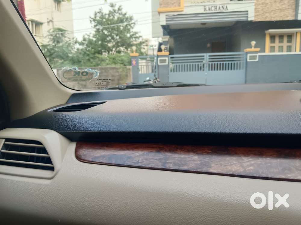 Maruti Suzuki Swift Dzire 1.2 Vxi Bsiv, 2019, Petrol