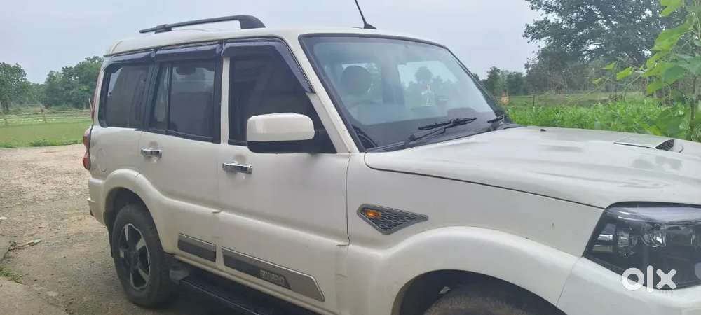 Mahindra Scorpio Classic 2015