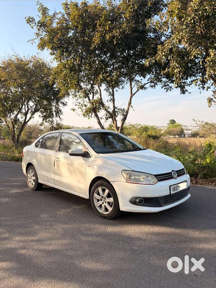 Volkswagen Vento Top Model  1.6 Petrol  Clean Condition