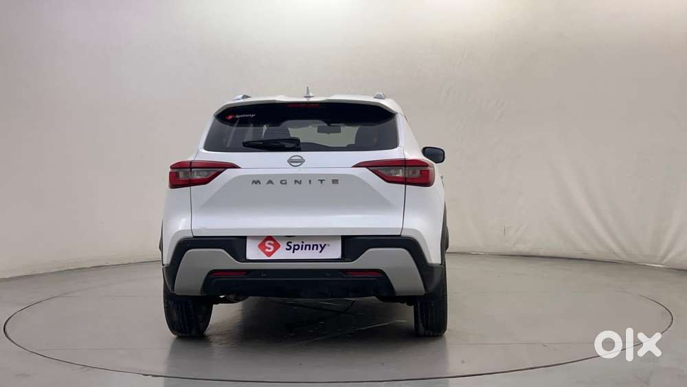 Nissan Magnite 1.0 Xv, 2023, Petrol