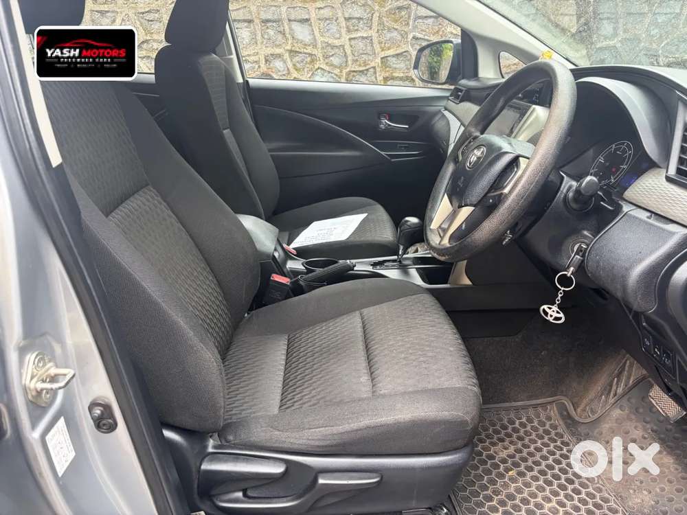 Toyota Innova Crysta [2020-ongoing] 2.4 Gx At 8 Str, 2020, Diesel