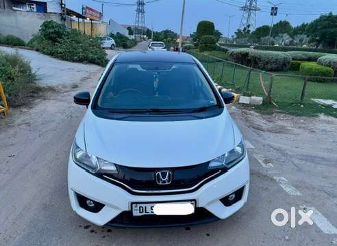 Honda Jazz Petrol 2017 Year