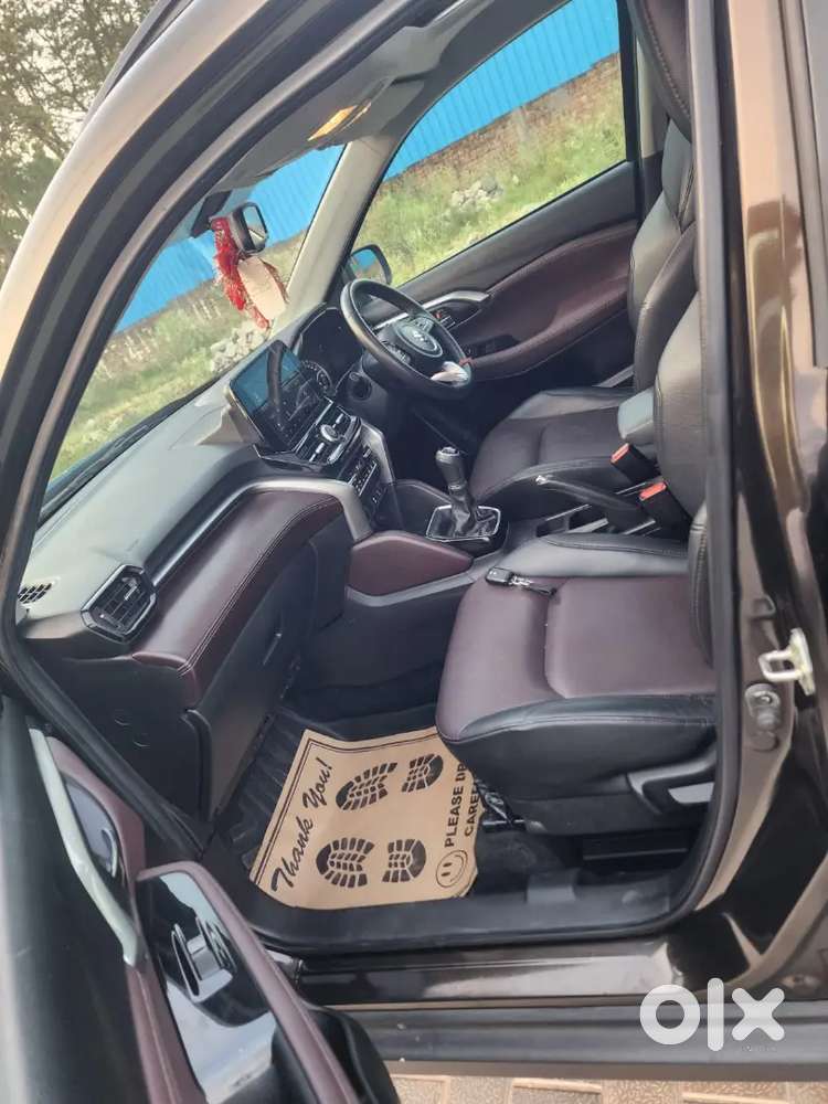 G Vitara Smart Hybrid Alpha
1st Owner 
Full Insurance 
Dono Chabi