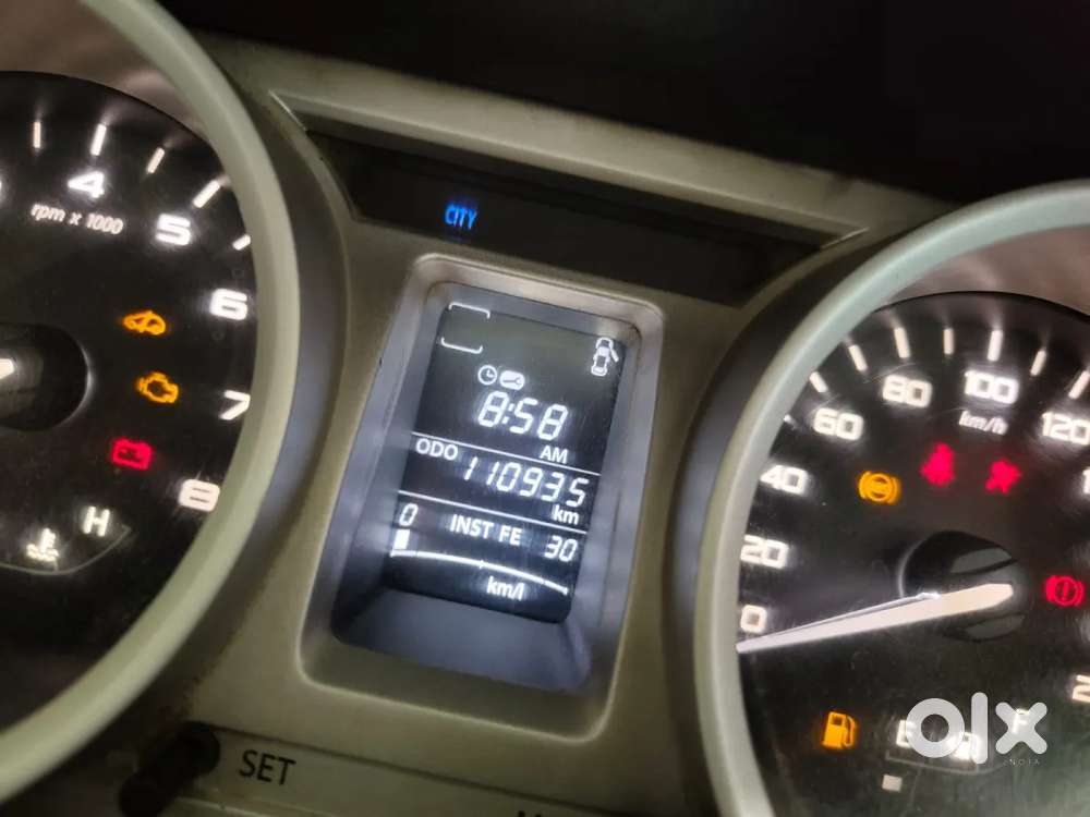 Tata Tiago Xz, 2016, Petrol