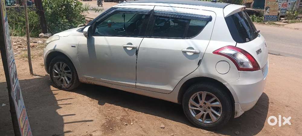 Maruti Suzuki Swift Zdi 2012
