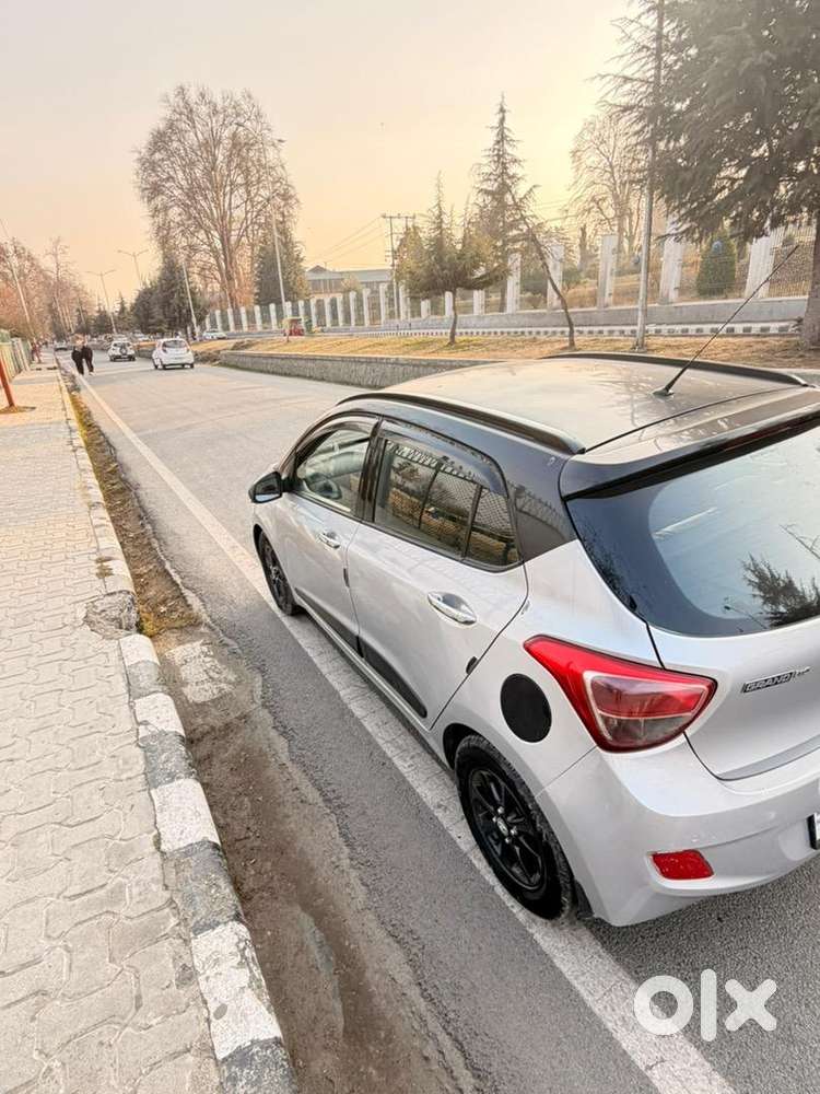 Hyundai Grand I10 2016 Petrol Well Maintained
