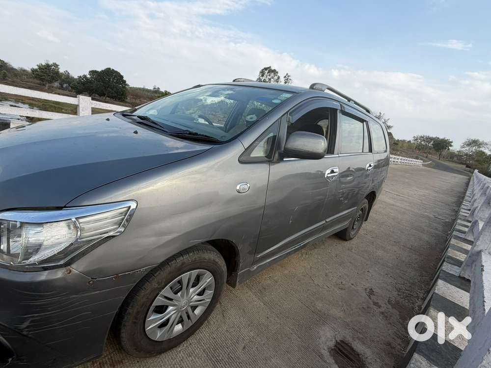 Toyota Innova Diesel 2015