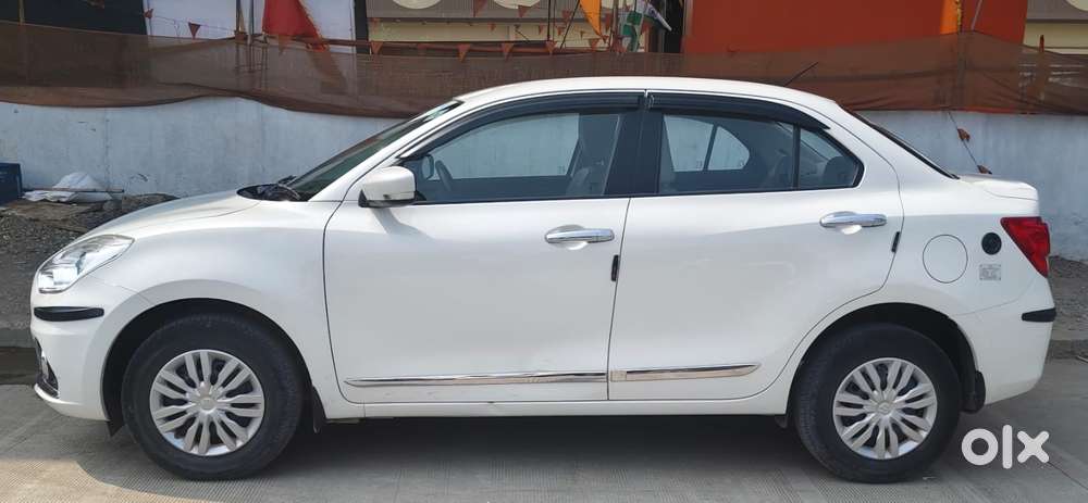 Maruti Suzuki Swift Dzire 1.3 Vxi, 2023, Cng & Hybrids