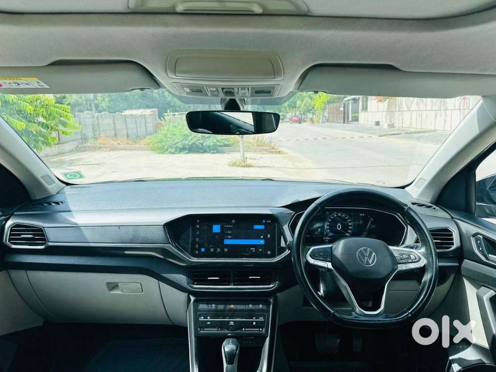 Volkswagen Taigun 1.0 Tsi Topline At, 2023, Petrol