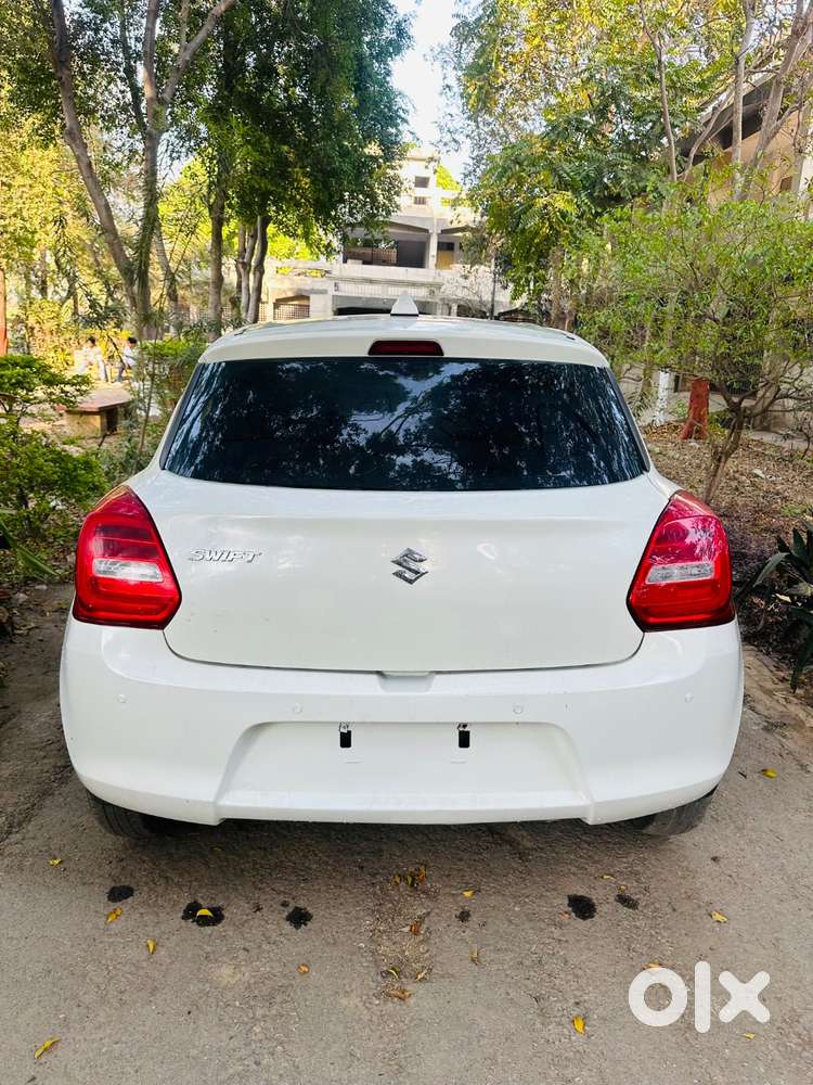 Maruti Suzuki Swift 2021 Petrol 75000 Km Driven