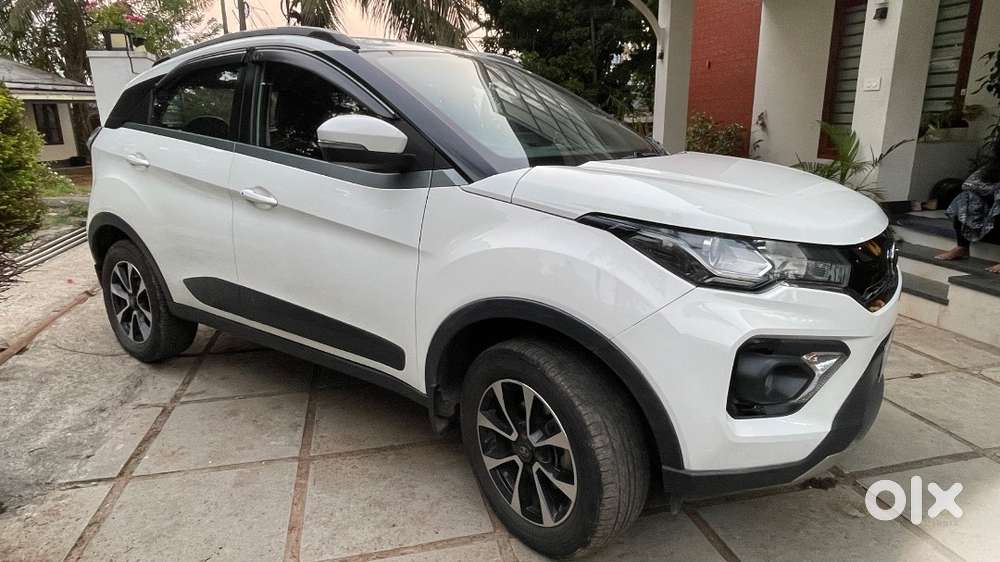 Tata Nexon 1.2 Revatron Xma Amt