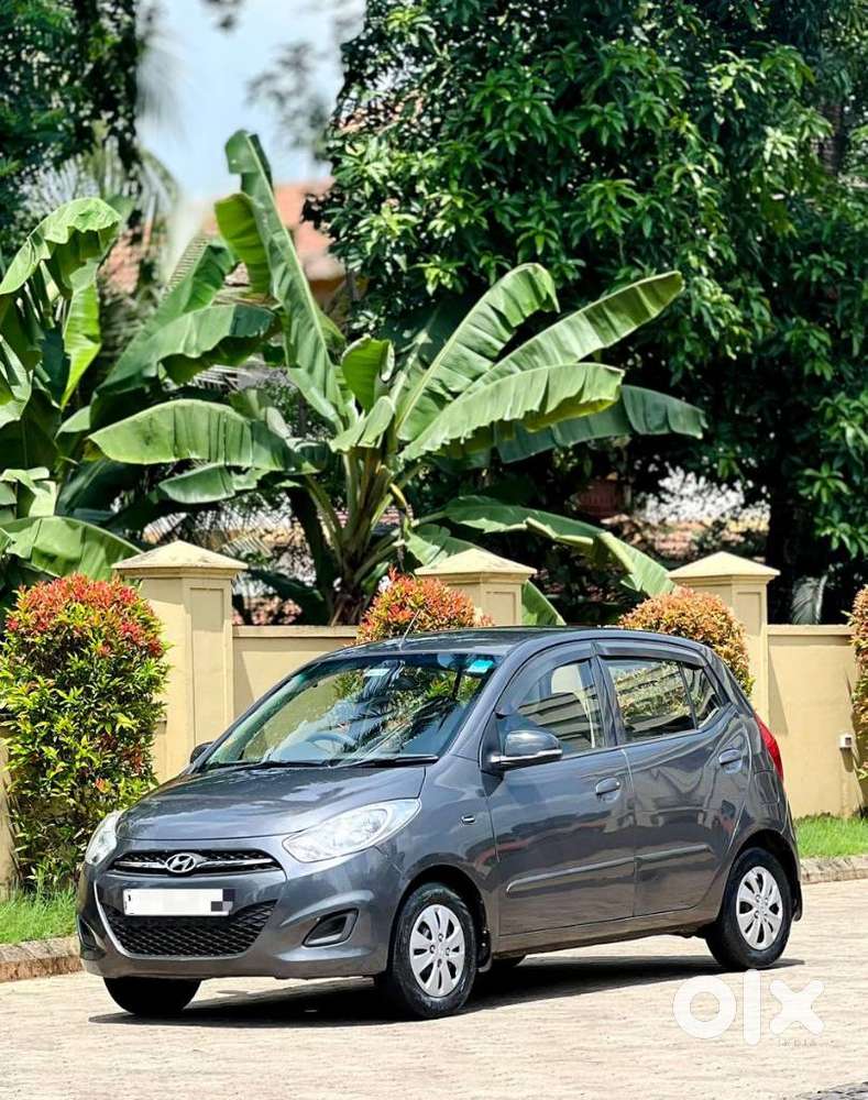 Hyundai I10 Sportz, 2012, Petrol