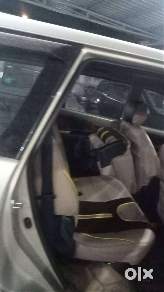 Yellow Plate 2015 Innova Maxi Cab 8 Seater