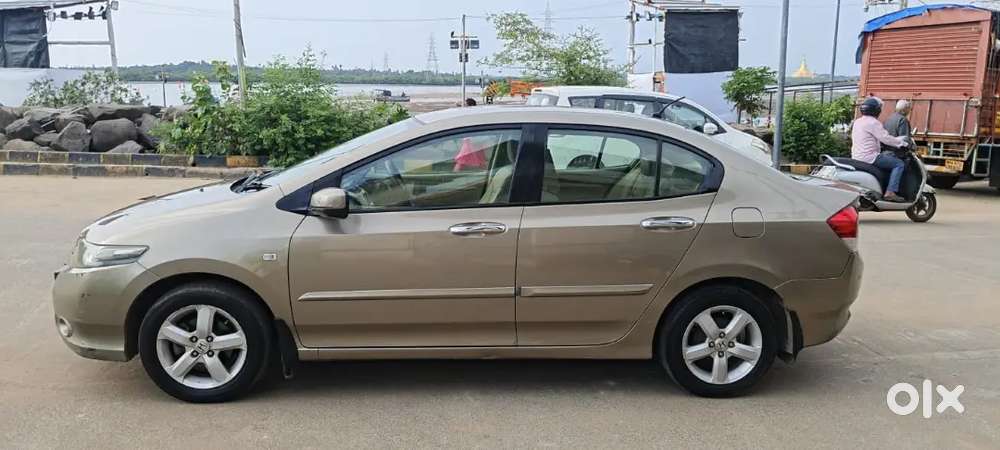 Honda City 2010 Petrol Well Maintained