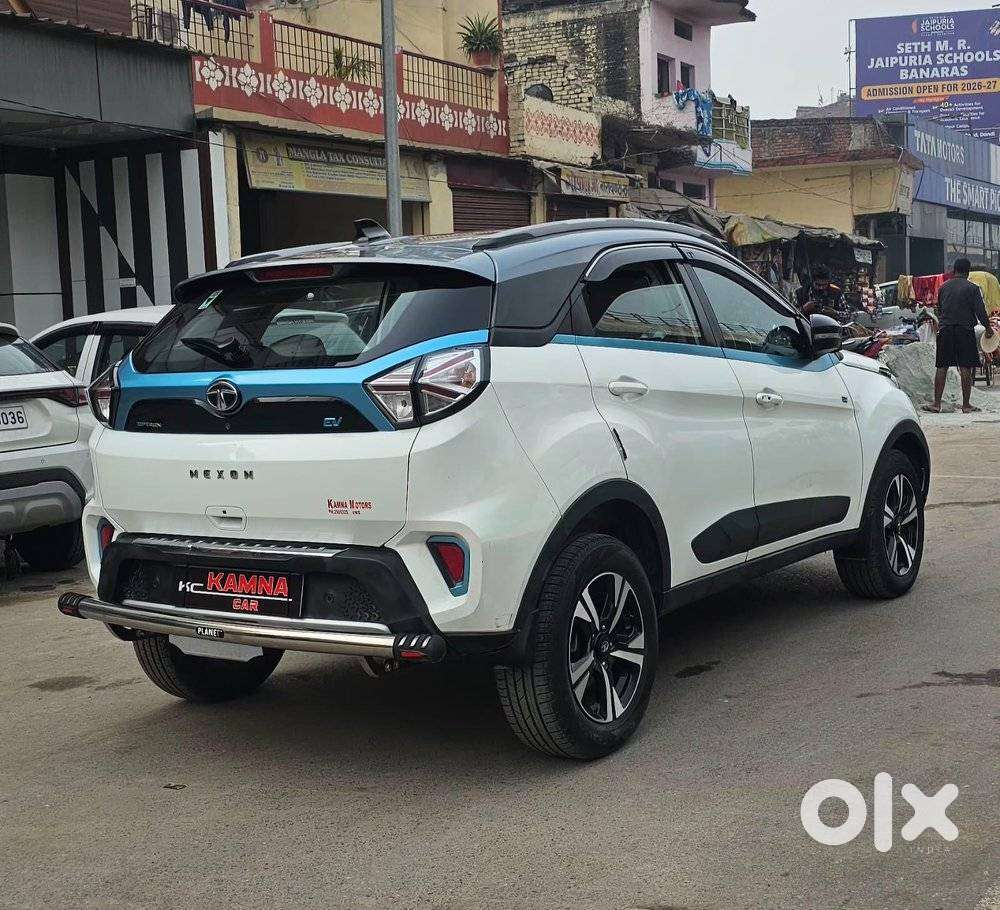 Tata Nexon Ev Max 3.3 Kw Xz Plus Lux Dark Edition, 2023, Electric
