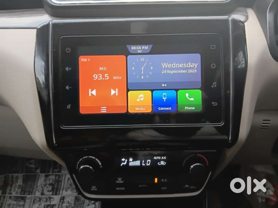 Maruti Suzuki Swift Dzire Amt Zxi, 2022, Petrol