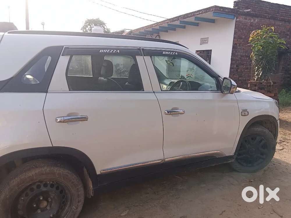 Maruti Suzuki Brezza Zdi 2017