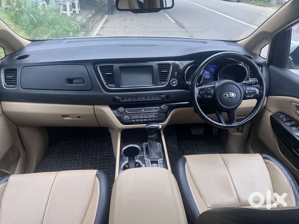 Kia Carnival Limousine Plus 7 Str, 2020, Diesel